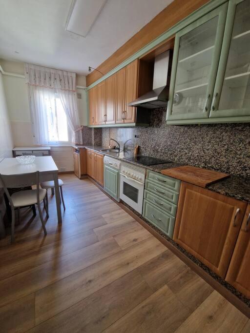 Piso En Estacion De Monforte De Lemos 아파트 외부 사진